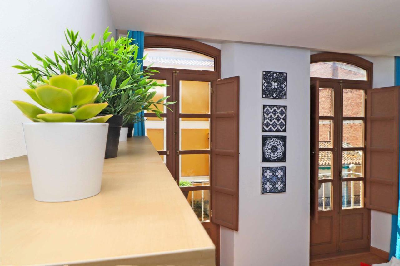 Del Parque Flats Estudio Lagunillas Малага Экстерьер фото
