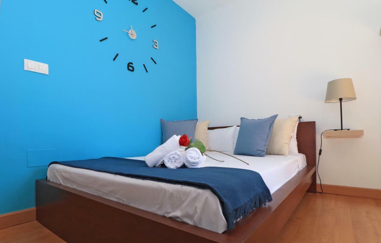 Del Parque Flats Estudio Lagunillas Малага Экстерьер фото