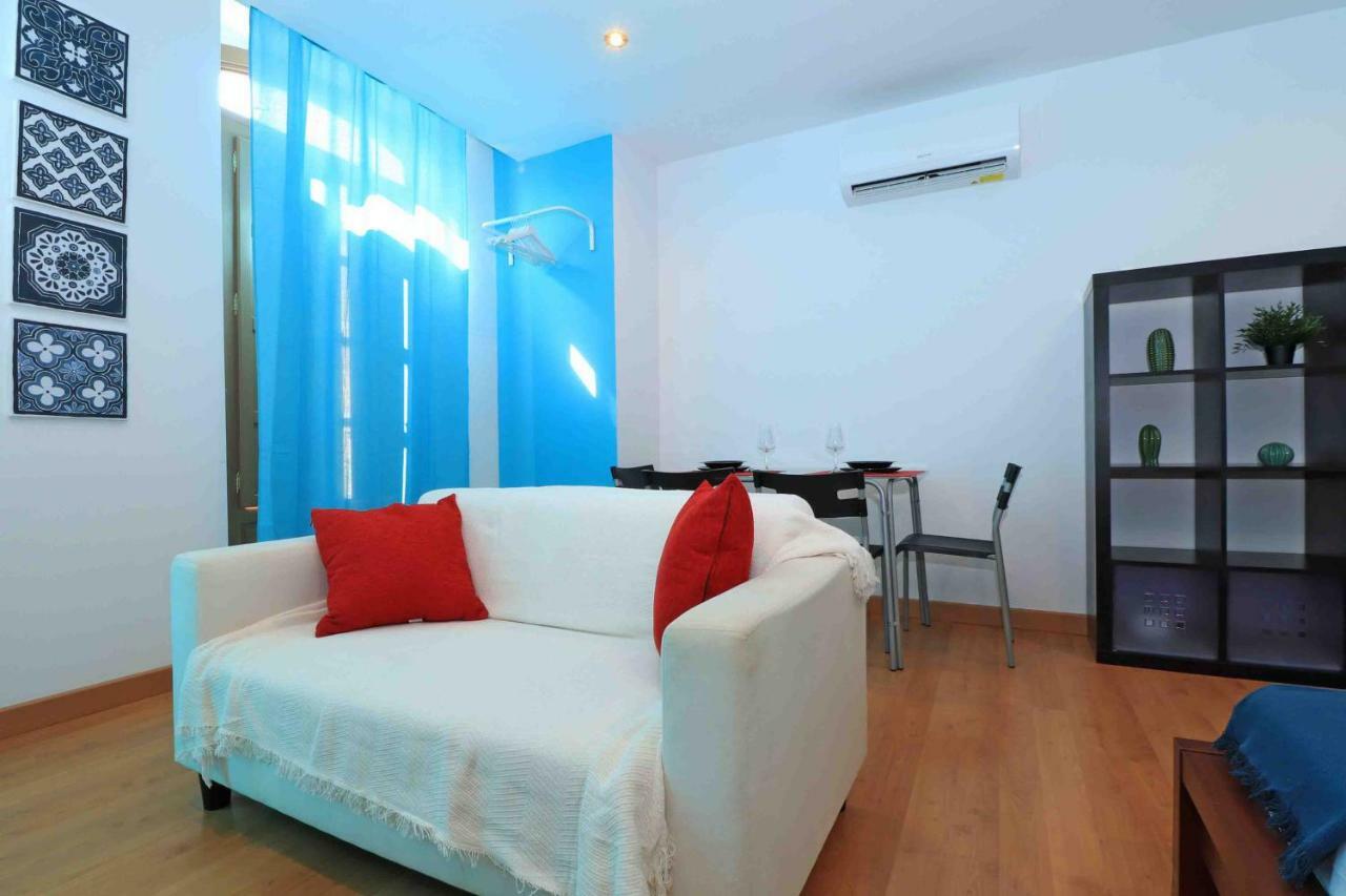 Del Parque Flats Estudio Lagunillas Малага Экстерьер фото
